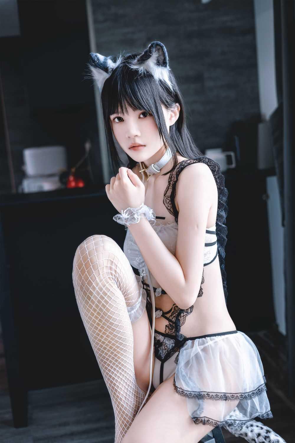图片[1]-桜桃喵 少女Cosplay写真合集 221套 - 妍画集-妍画集