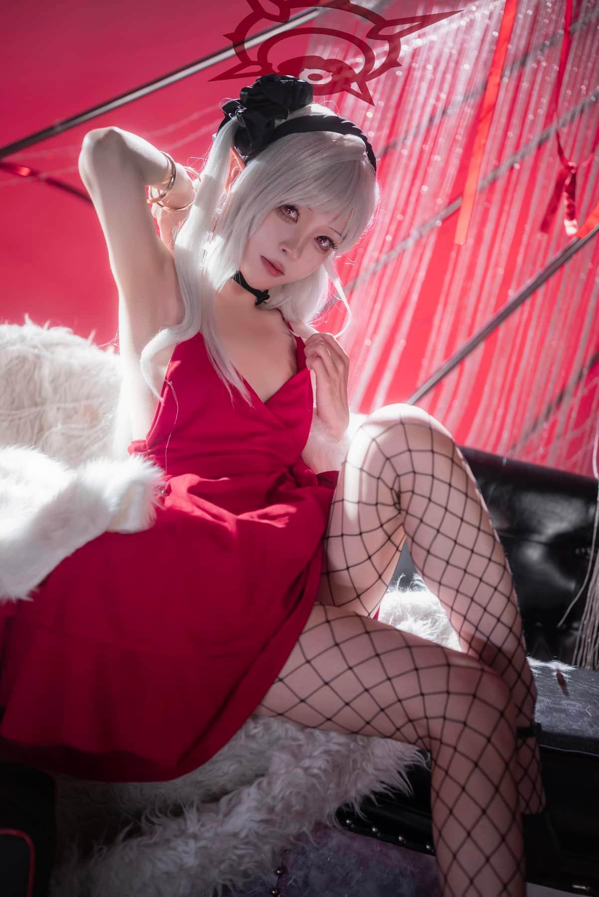 图片[1]-矢量鱼 少女Cos写真合集18套下载 - 妍画集-妍画集